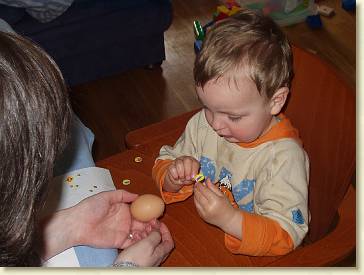 20060416-01 Paaseieren versieren